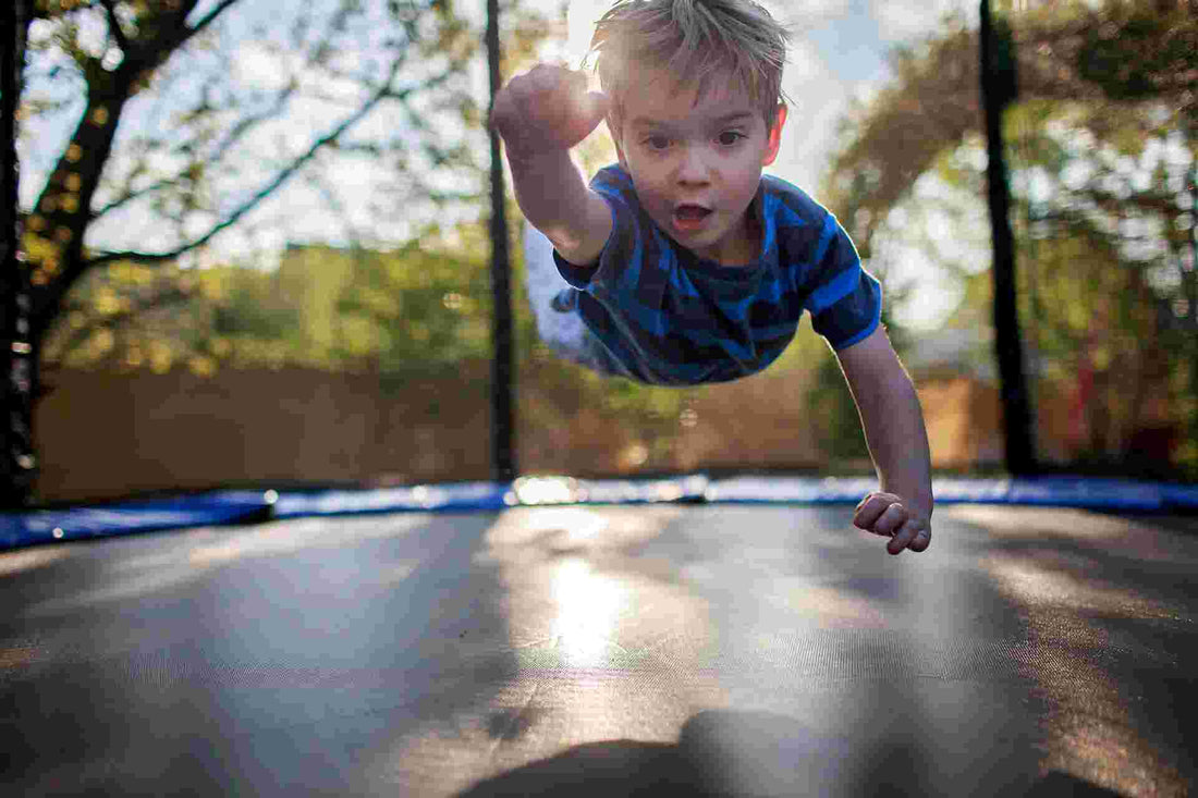 Trampolino da giardino: dimensioni, costi, storia